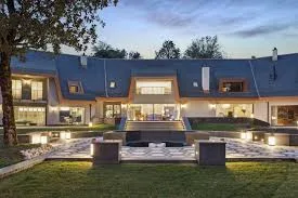 Real Estate & Property Near Me