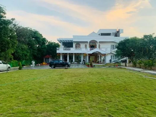Amrut Farm