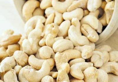 dessert-wholes-cashewnut-500×500-1