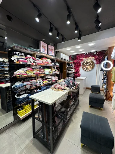 Vamika Clothing Ludhiana