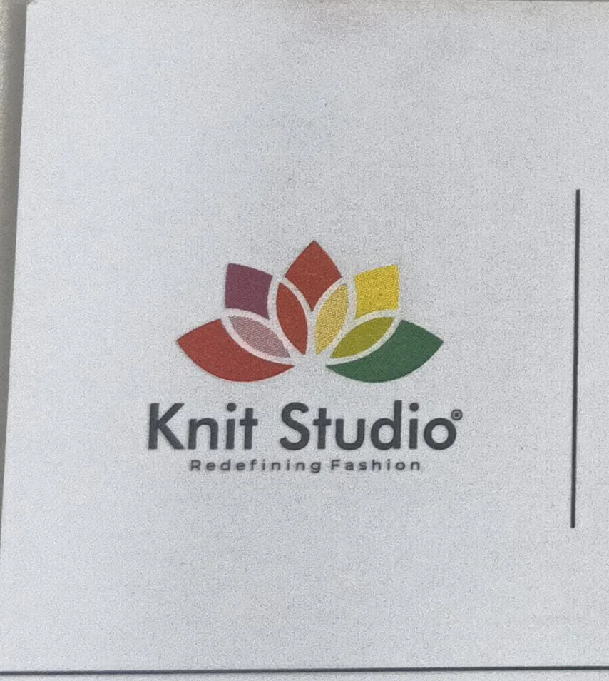 KNIT STUDIO