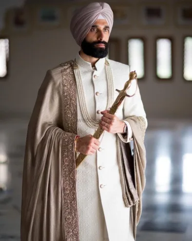 INAYA GARMENTS