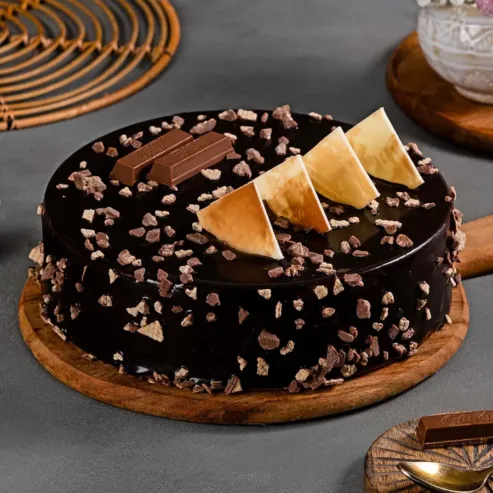 Bakingo is an online bakery offering a wide range of cakes and pastries
